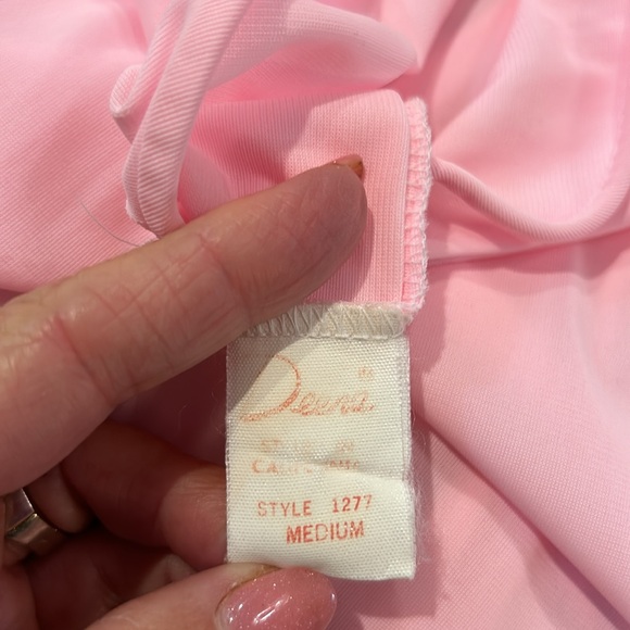 Vintage lace top nightie.  Size Medium in vintage sizing - Picture 6 of 9